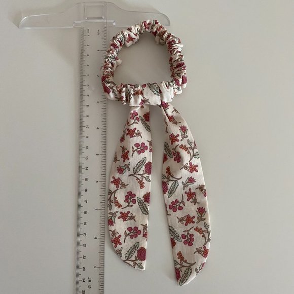 Homemade Cotton Face Mask & Matching Scrunchie - Picture 3 of 3